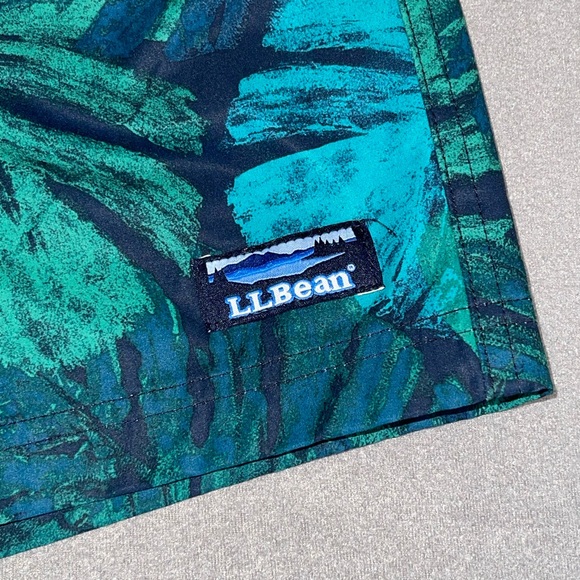 LL Bean floral all over print swim trunks - Picture 2 of 5